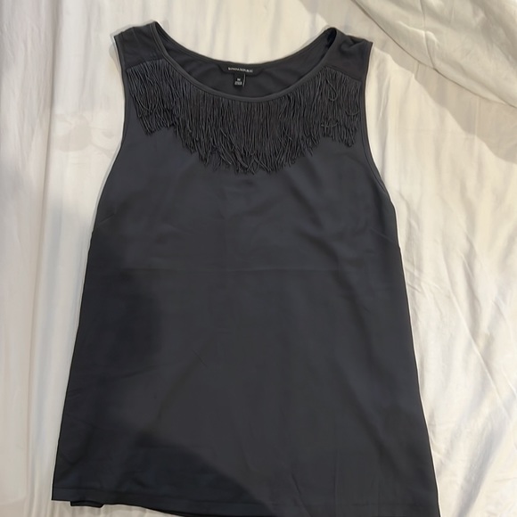 Banana republic tank with fringe - Picture 3 of 5